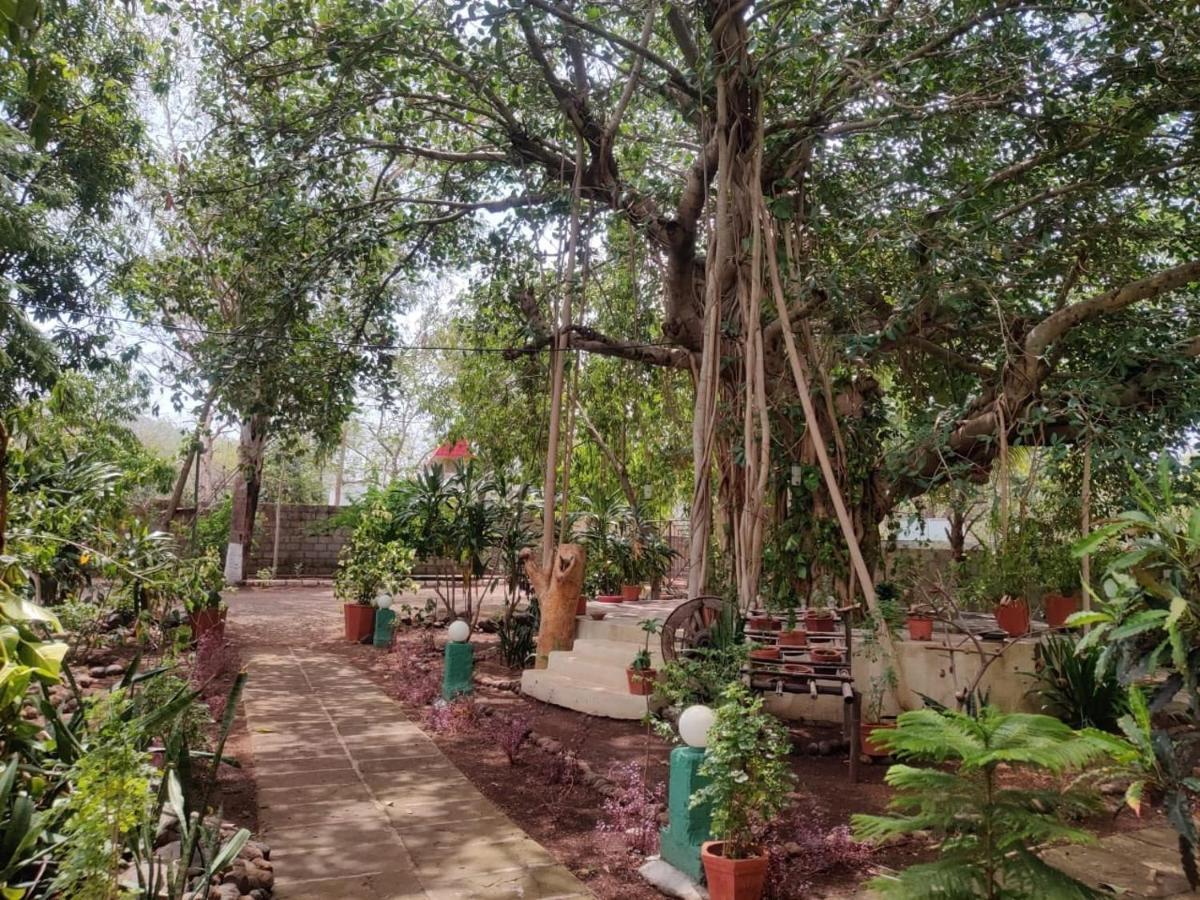 Gir Birding Lodge ササン・ギル エクステリア 写真